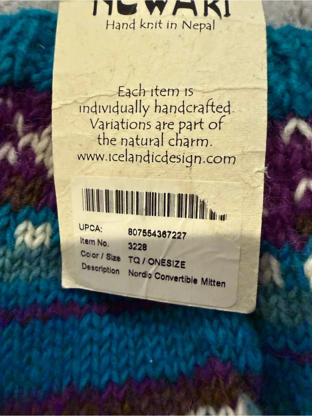 NWT Newari Hand Knit 100% Wool Fair Isle Nordic Ear Flap Hat & Mittens Set